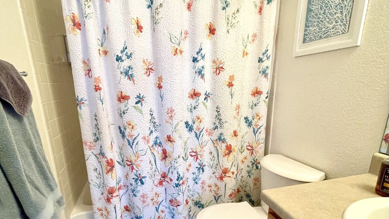 Photo of Bathroom in Aurora