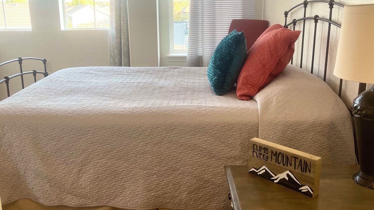 Photo of Bedroom in Aurora