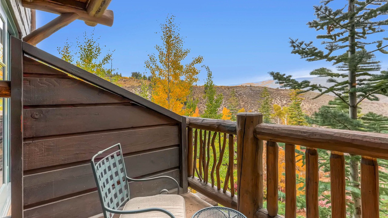 Photo of Patio Balcony in Beaver Creek