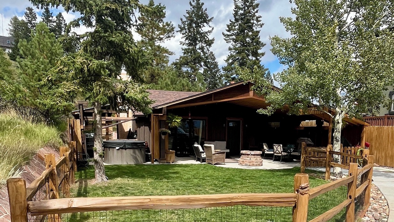 Photo of Outdoor in Woodland Park