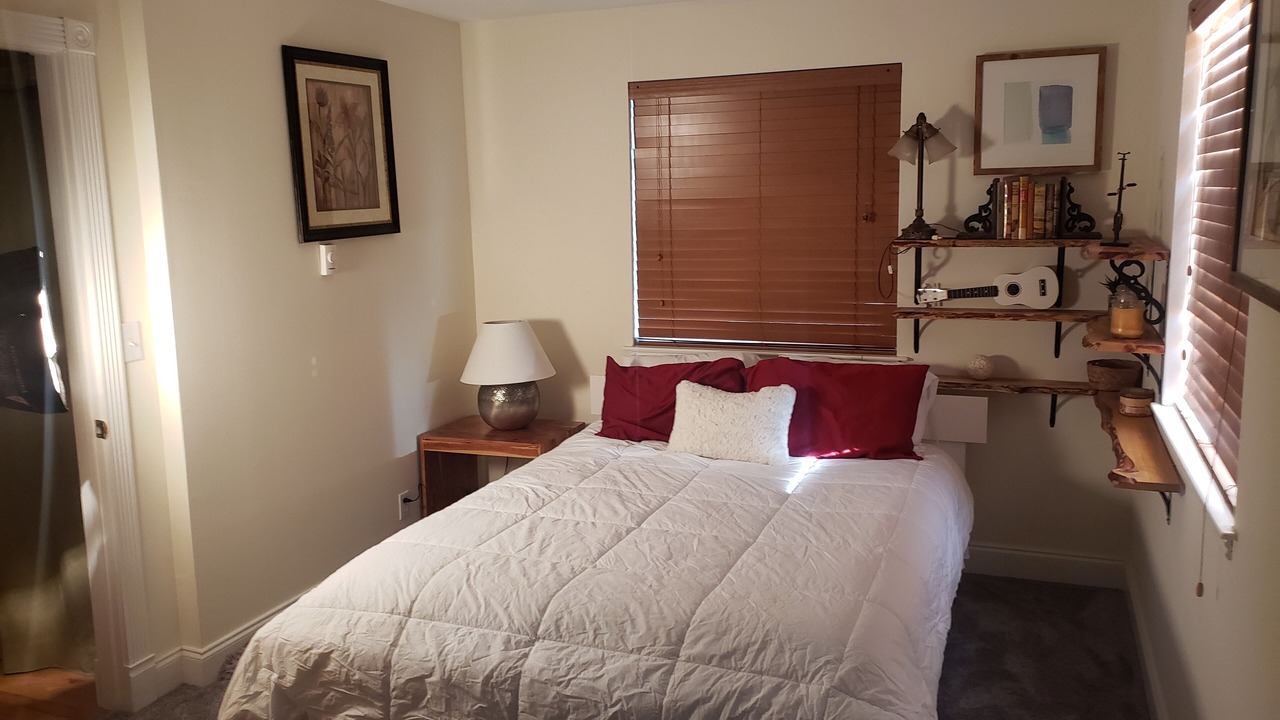 Photo of Bedroom in Sloan Lake