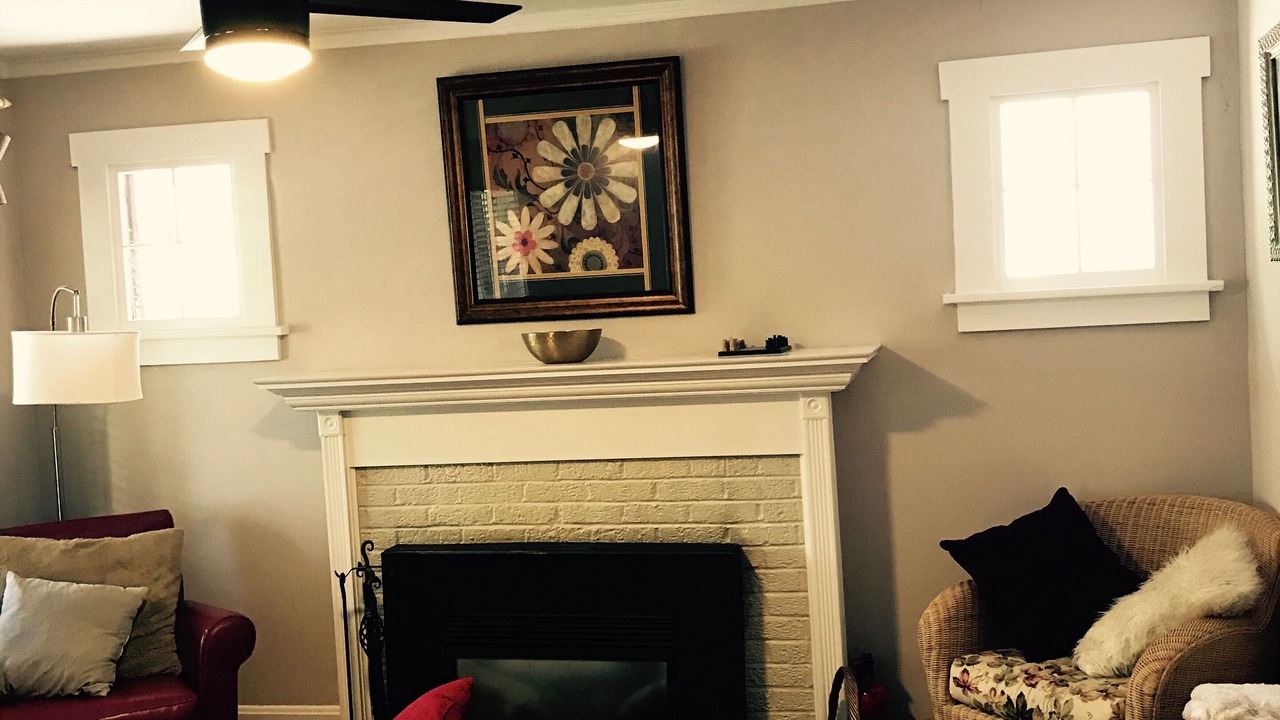 Photo of Livingroom in Sloan Lake