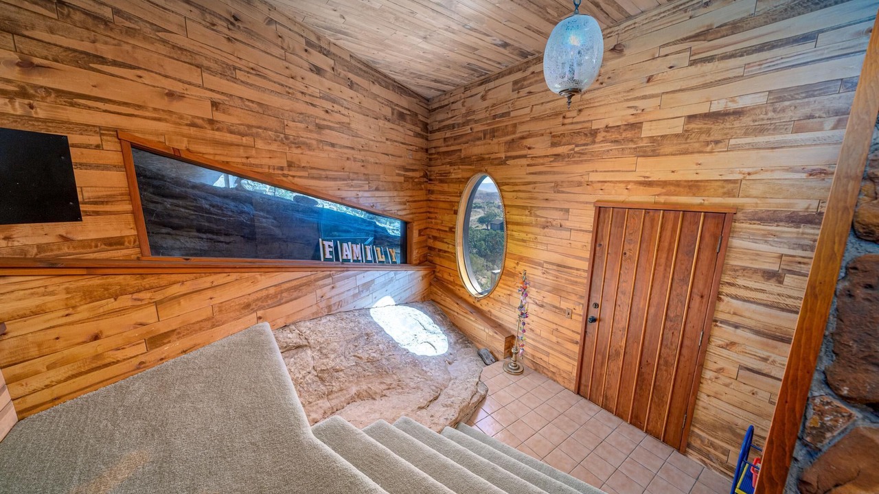 Photo of Livingroom in Redlands