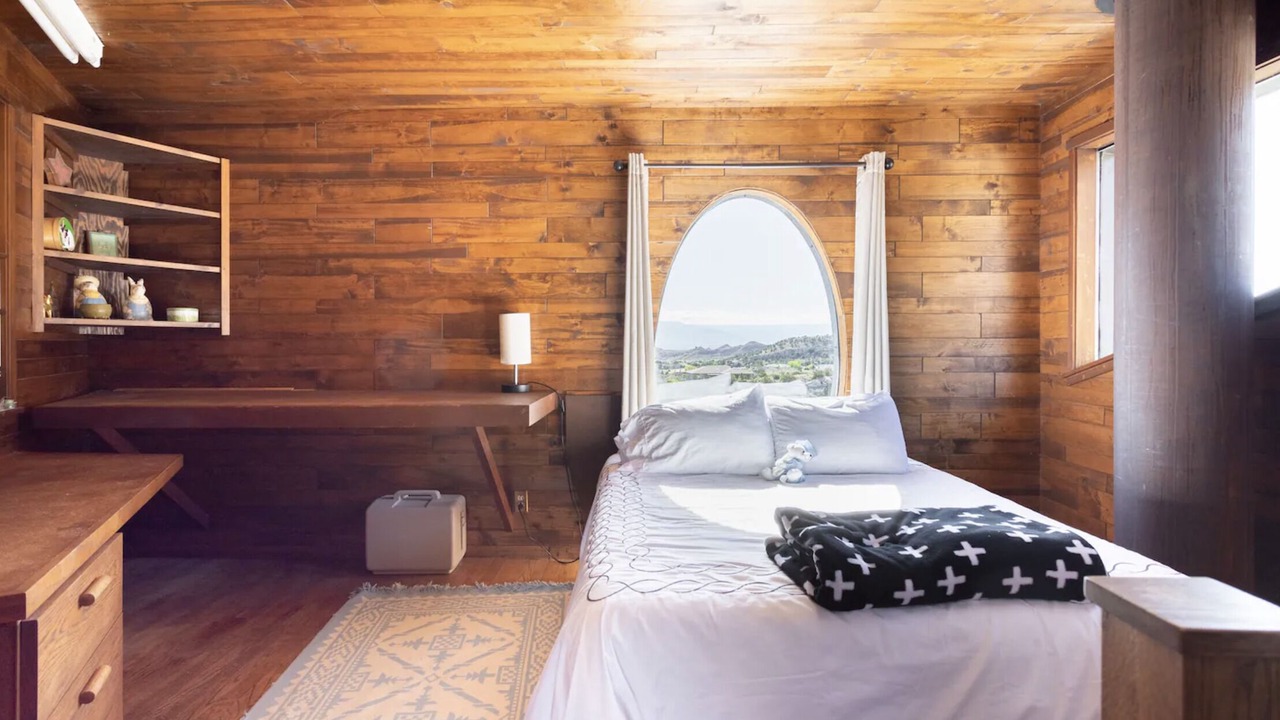 Photo of Bedroom in Redlands