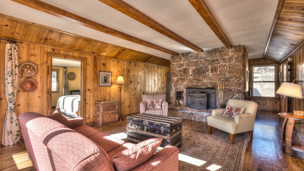 Photo of Bedroom in Estes Park