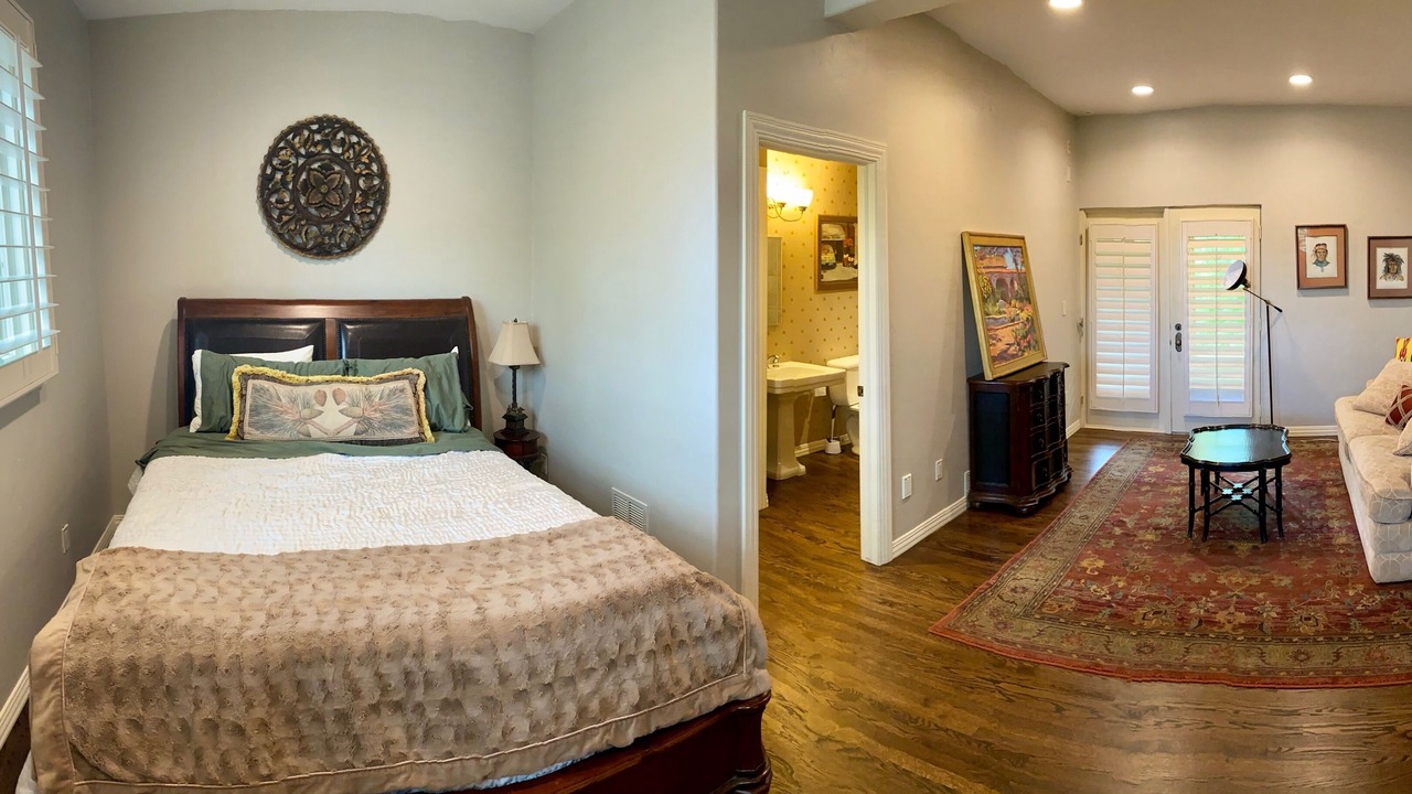 Photo of Bedroom in Broadmoor