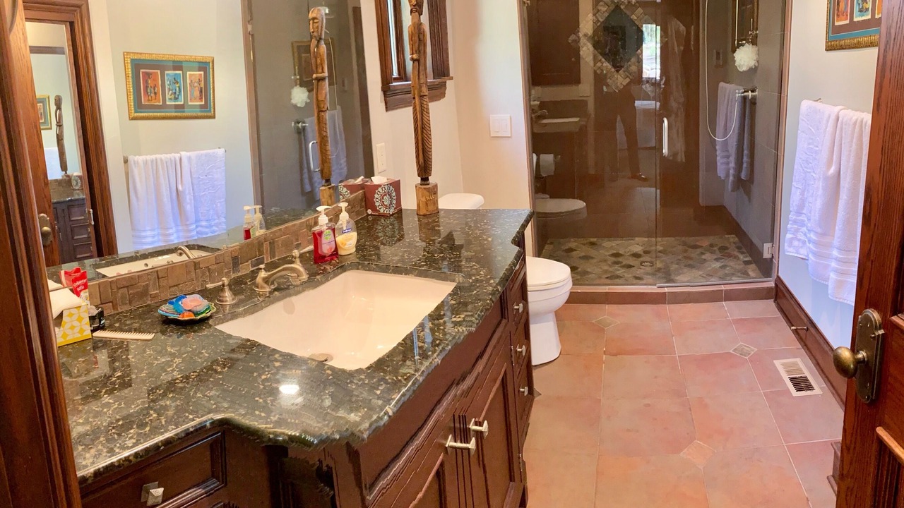 Photo of Bathroom in Broadmoor