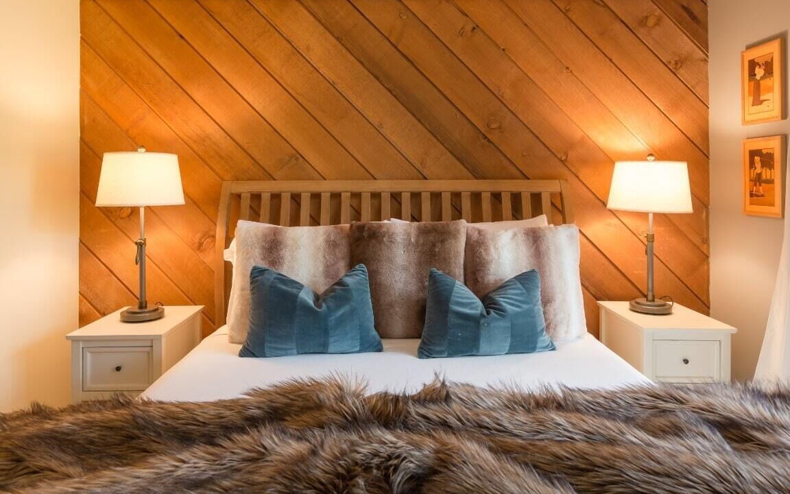 Photo of Bedroom in Avon