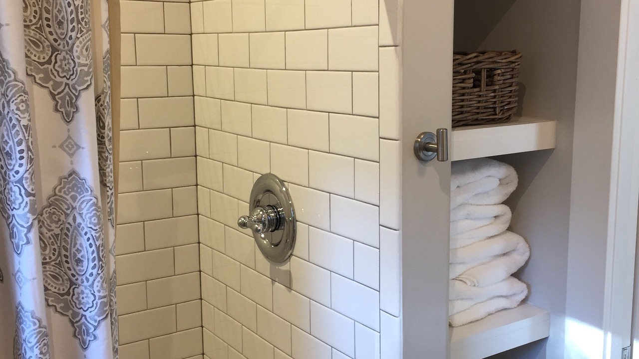 Photo of Bathroom in Broadmoor