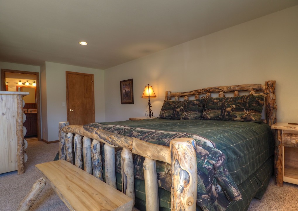 Photo of Bedroom in Estes Park