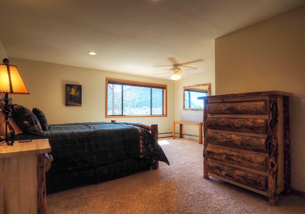 Photo of Livingroom in Estes Park