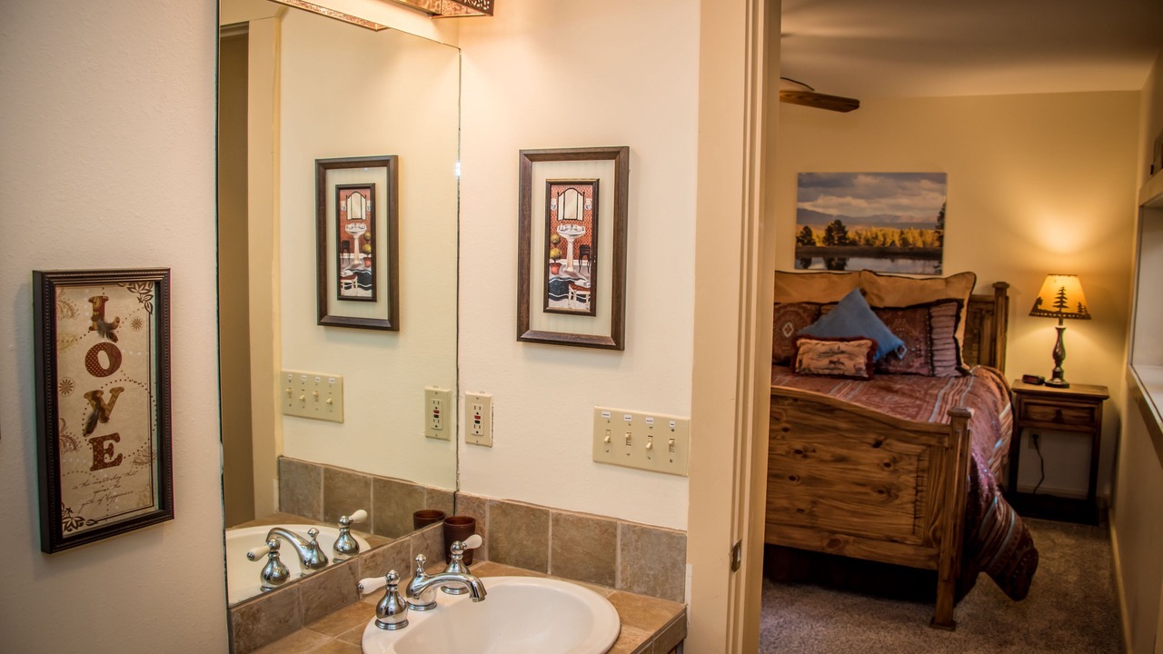 Photo of Bathroom in Pagosa Springs
