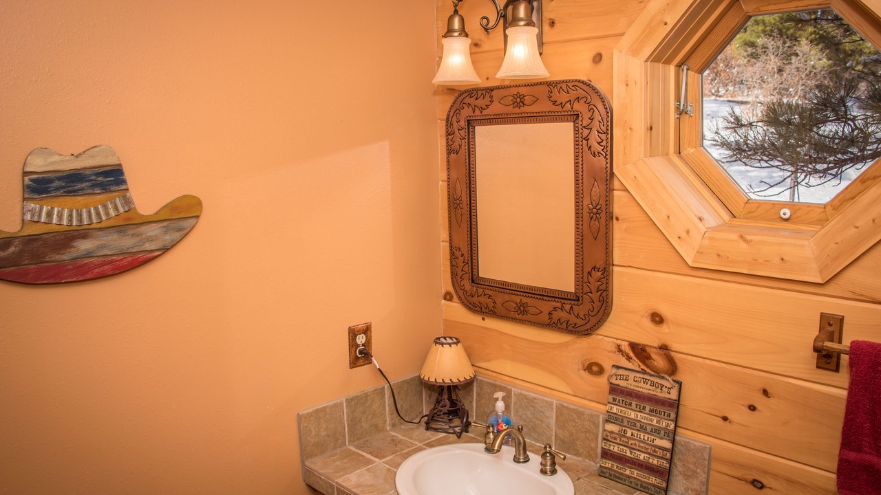 Photo of Bedroom in Pagosa Springs