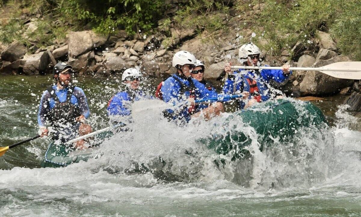 Photo of Others in Peak 8