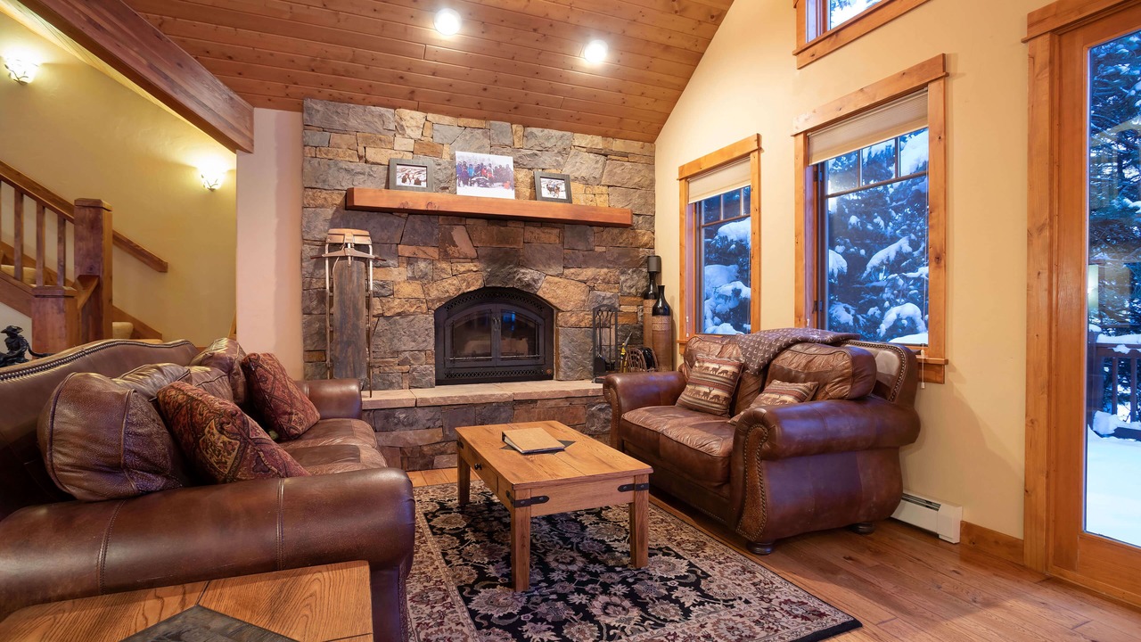 Photo of Livingroom in Fairway Meadows