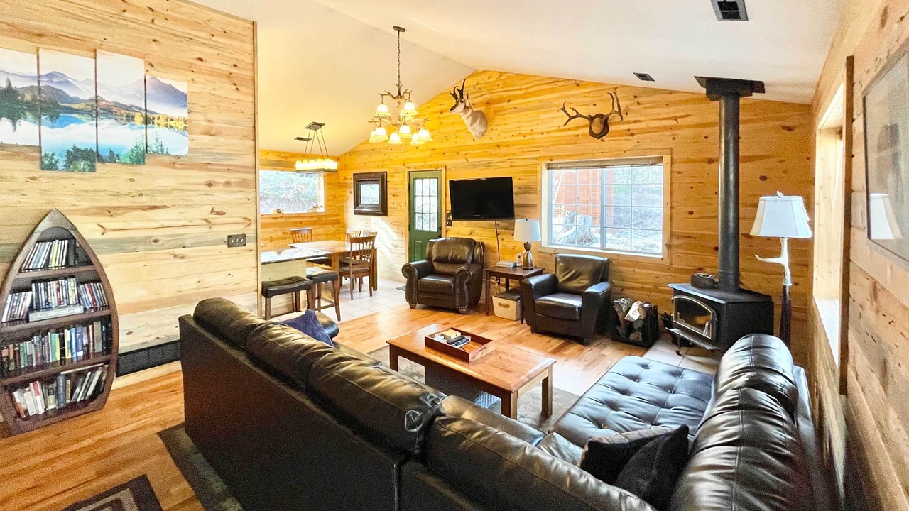 Photo of Bedroom in Indian Mountain