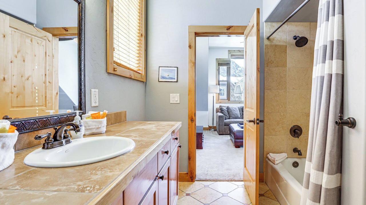Photo of Bathroom in Frisco