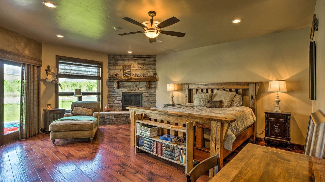 Photo of Livingroom in Parachute