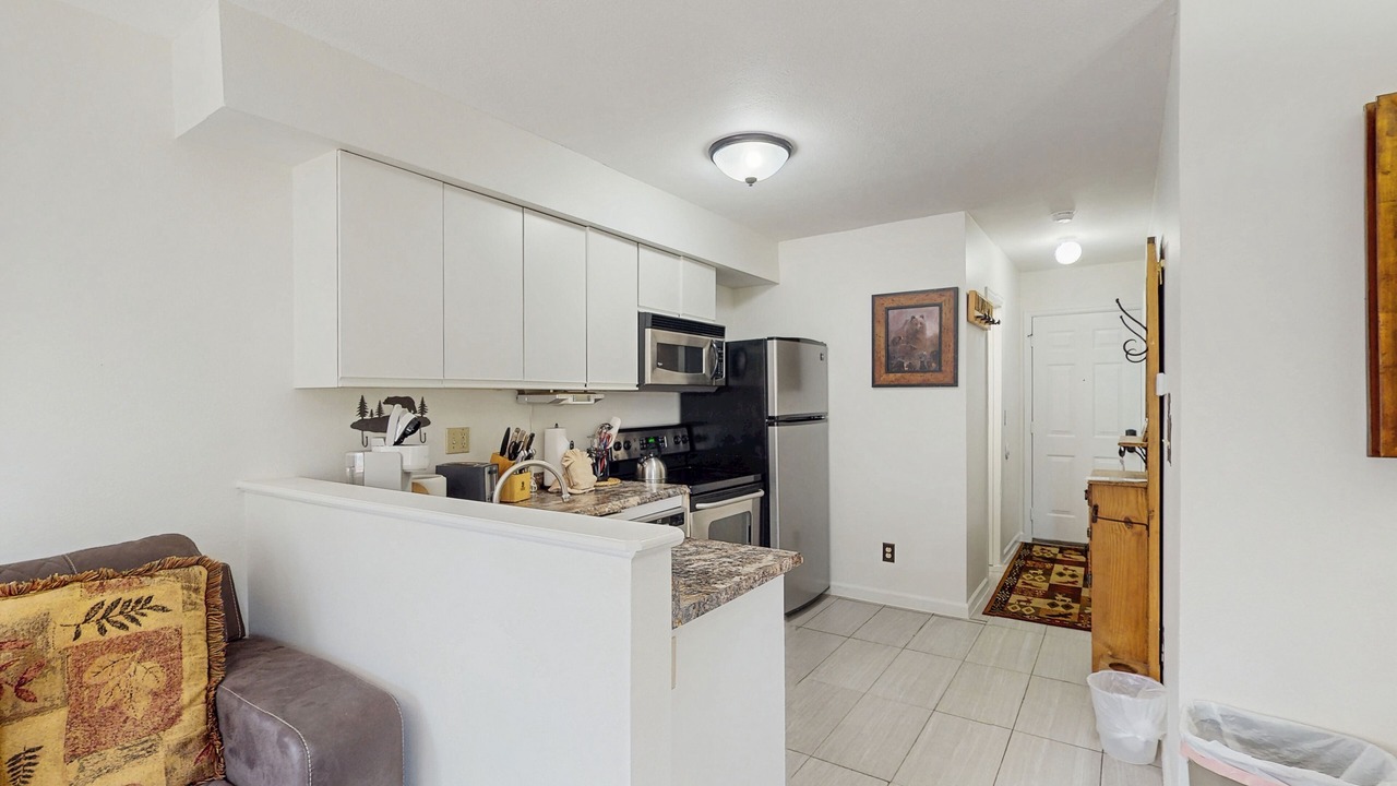 Photo of Kitchen in Four O'Clock