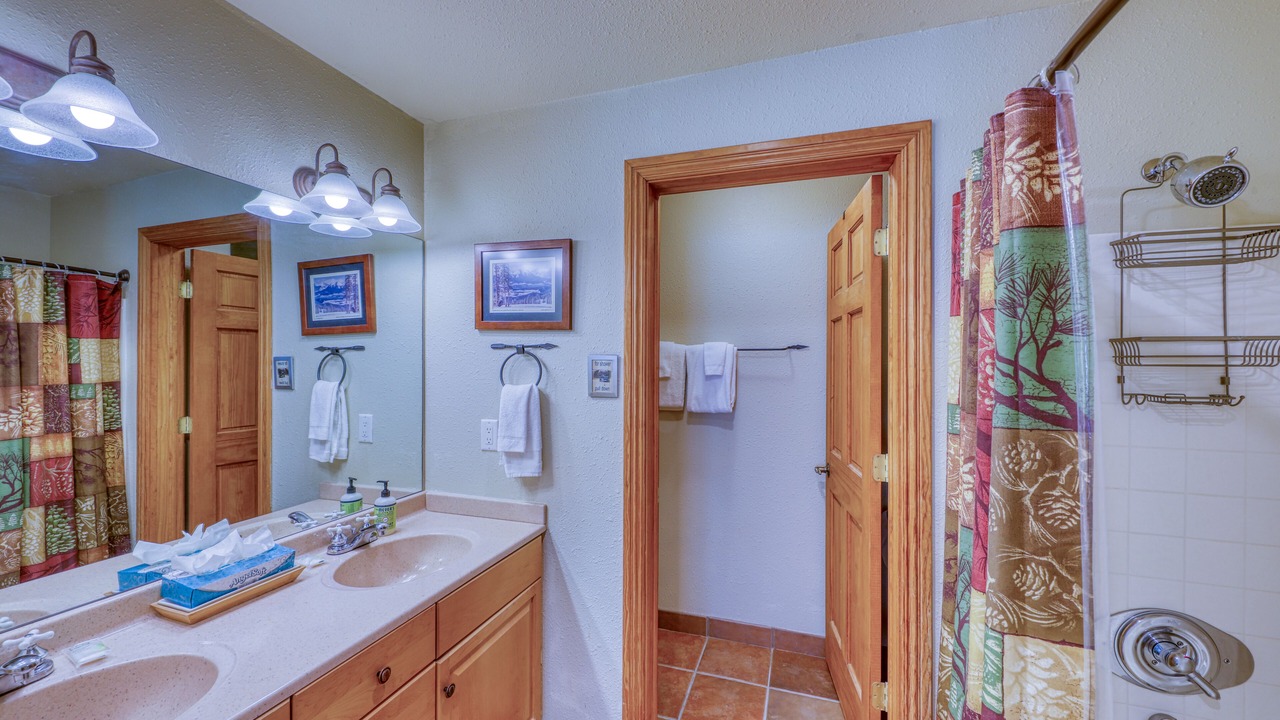 Photo of Bathroom in Mountain House