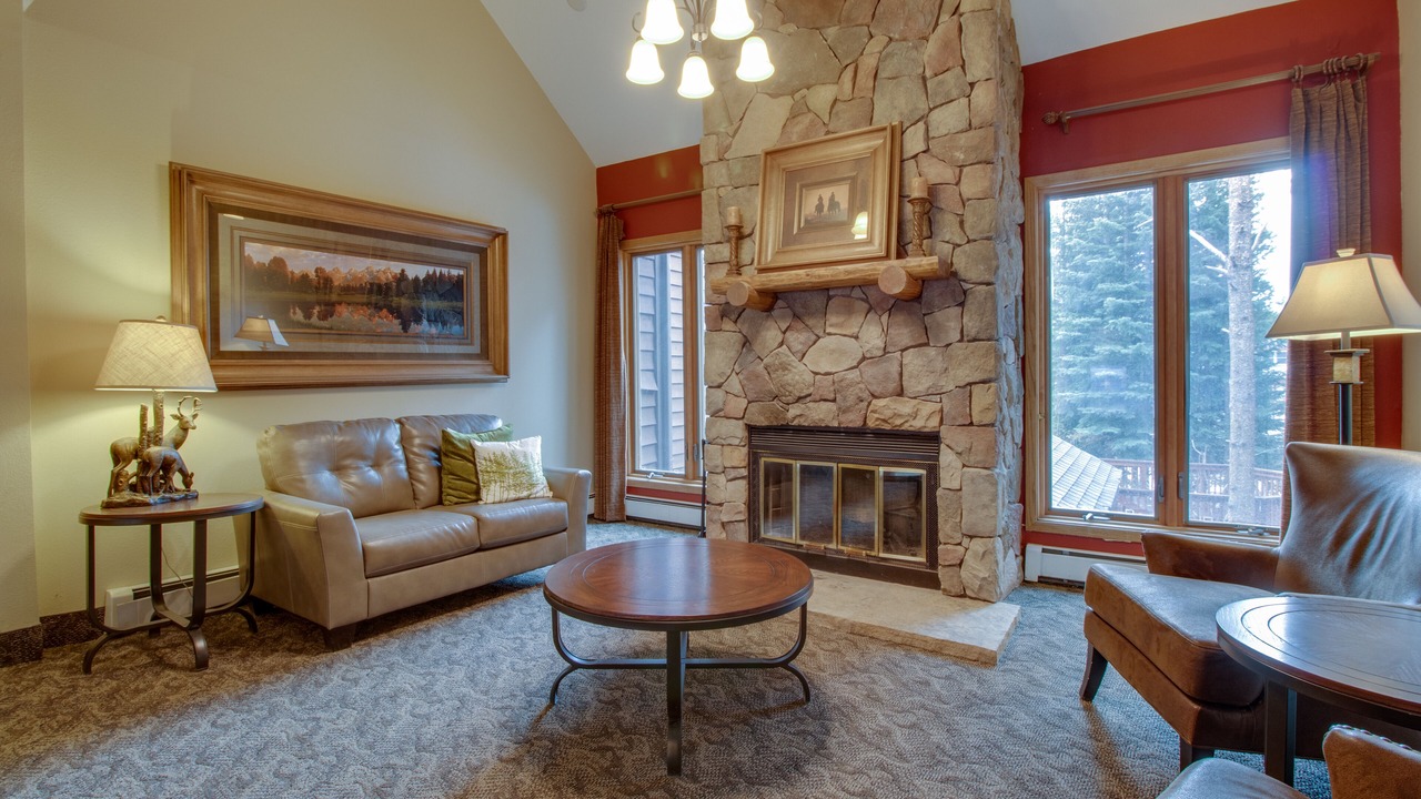 Photo of Livingroom in Four O'Clock