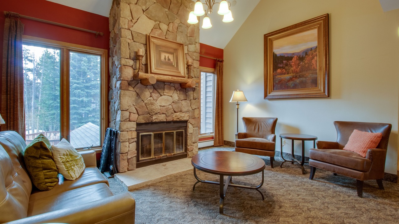 Photo of Livingroom in Four O'Clock