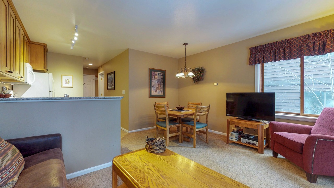 Photo of Livingroom in Four O'Clock