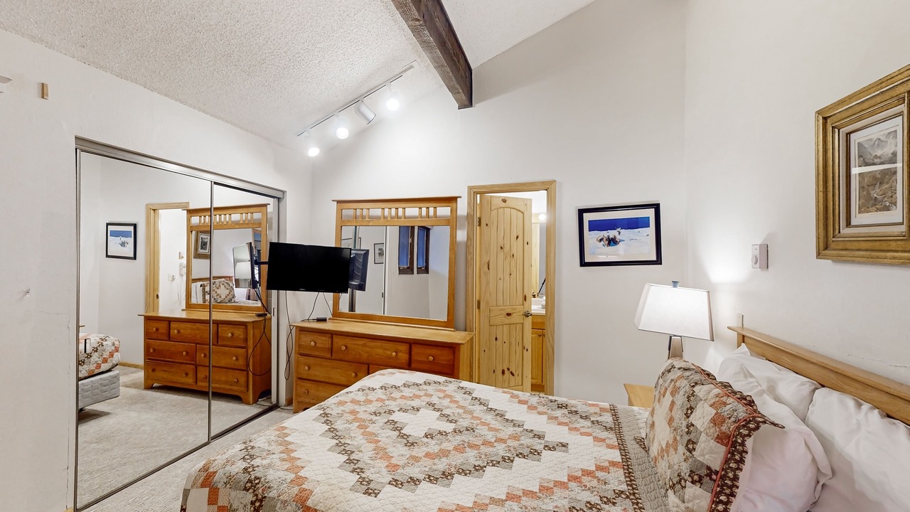 Photo of Bedroom in Copper Mountain Village