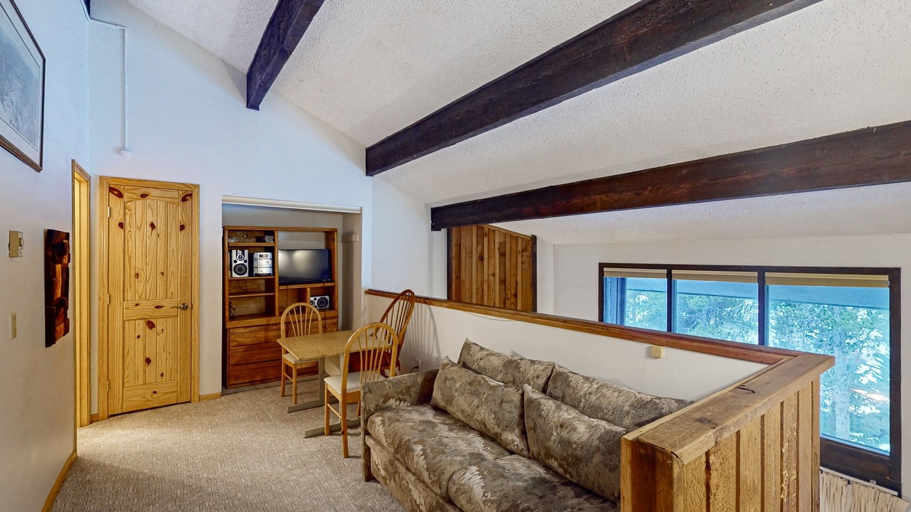 Photo of Livingroom in Copper Mountain Village