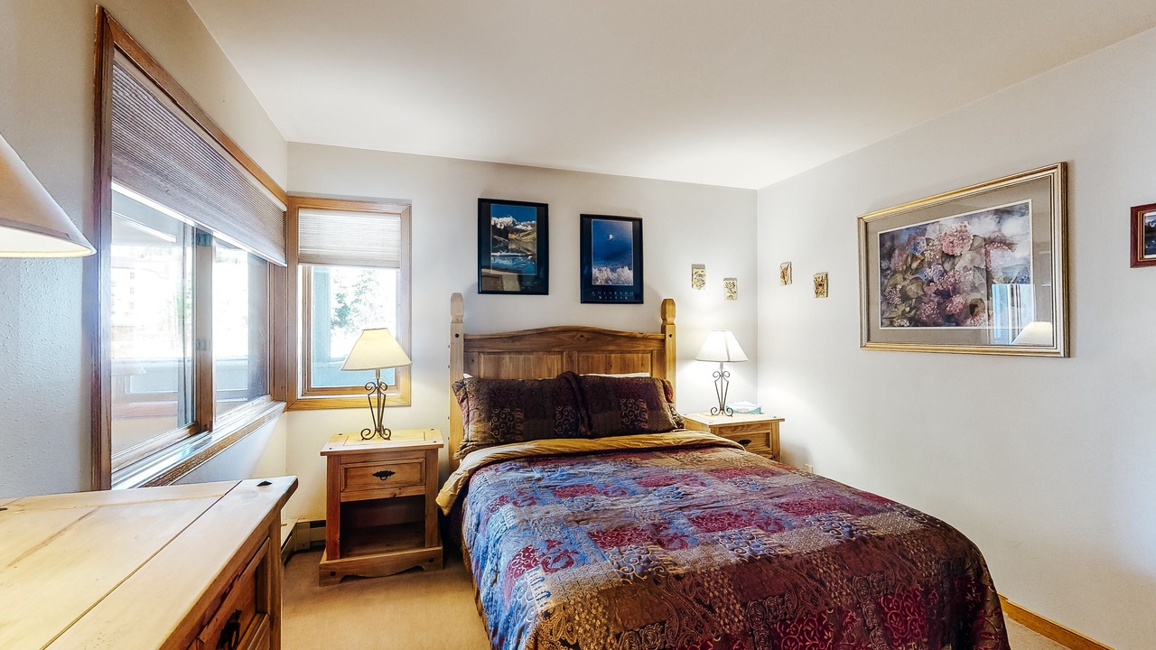 Photo of Bedroom in Mountain House