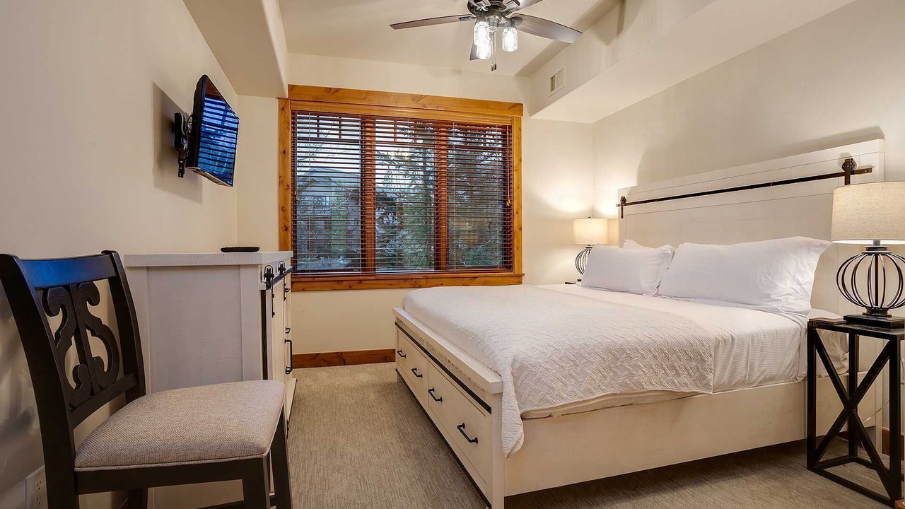 Photo of Bedroom in Steamboat Springs