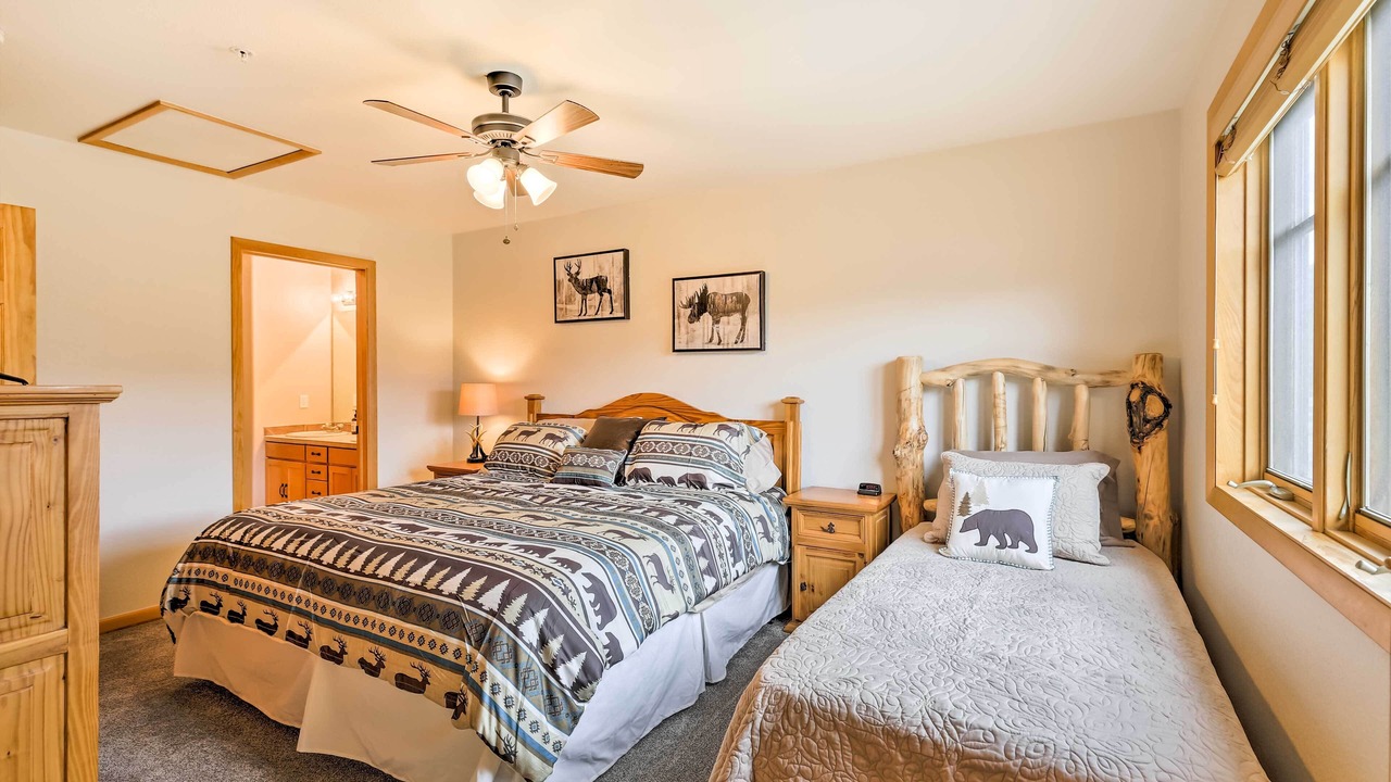 Photo of Bedroom in Grand Lake