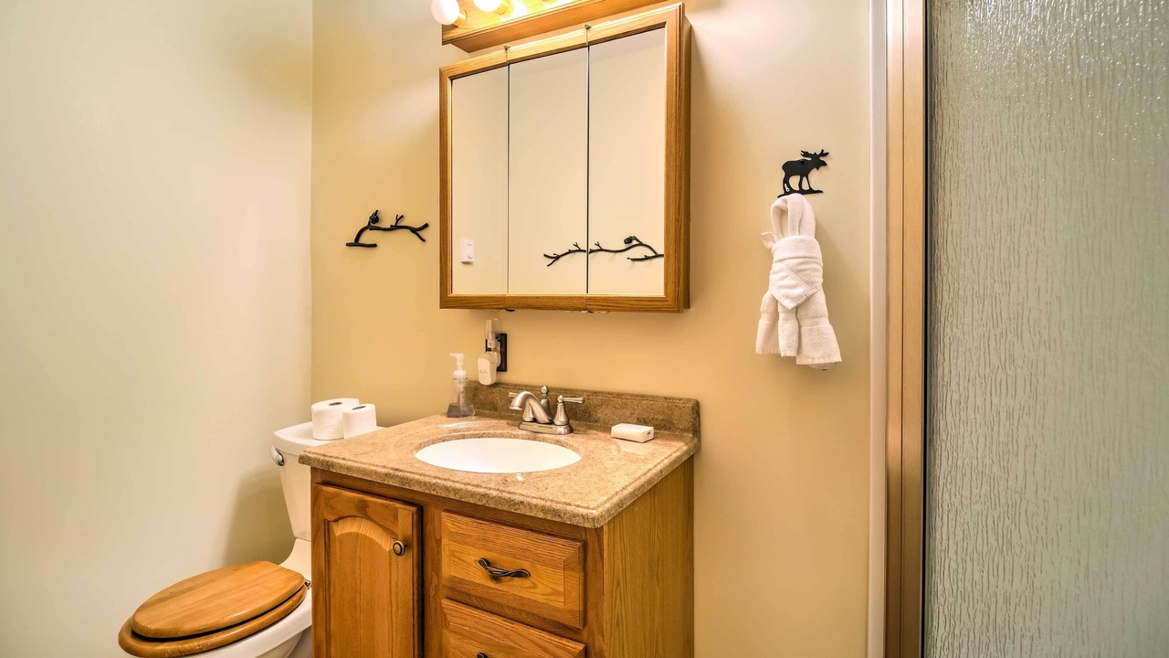 Photo of Bathroom in Fall River Estates