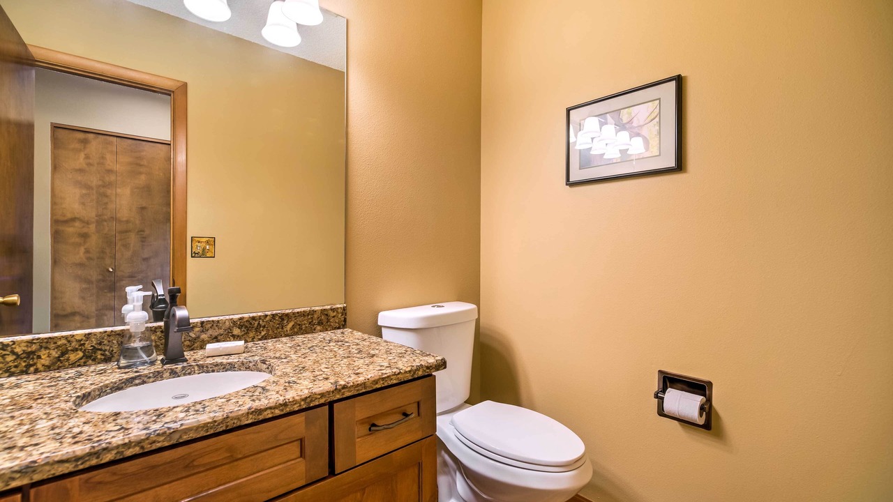 Photo of Bathroom in Fall River Estates