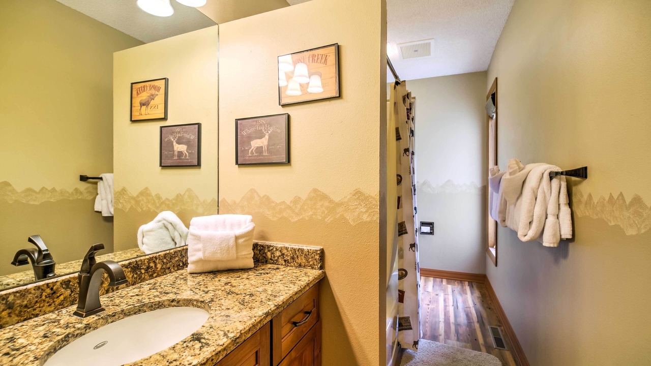 Photo of Bathroom in Fall River Estates