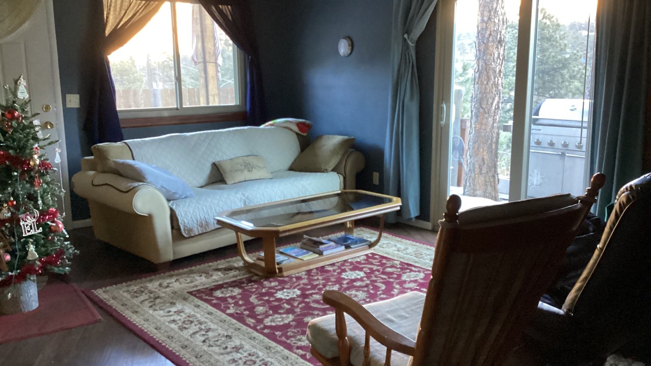 Photo of Livingroom in Cascade