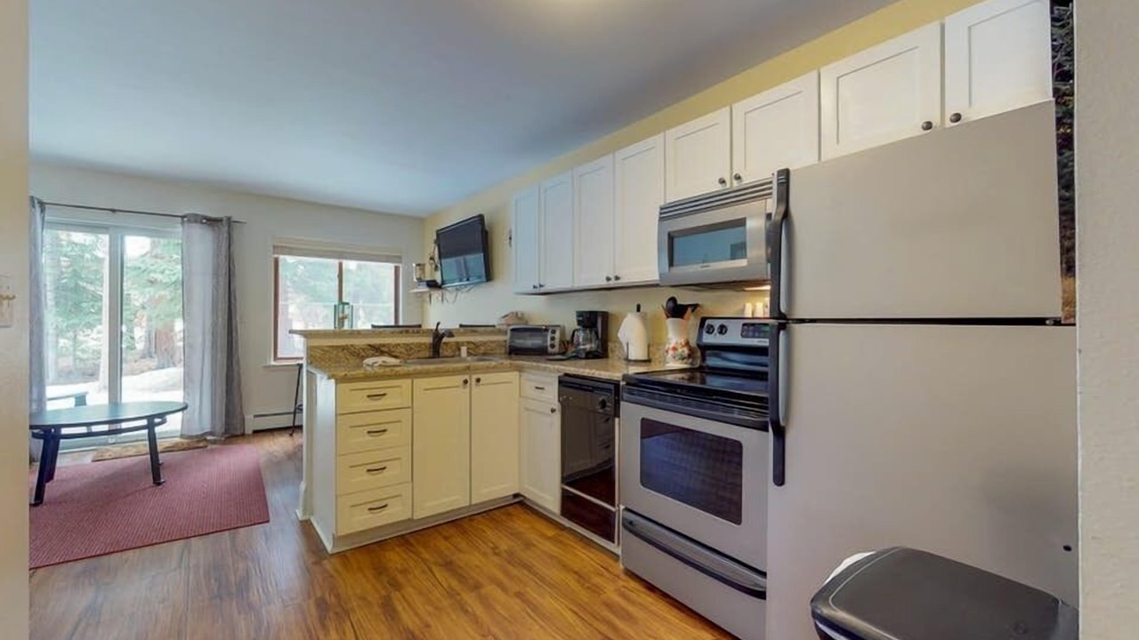 Photo of Kitchen in Four O'Clock