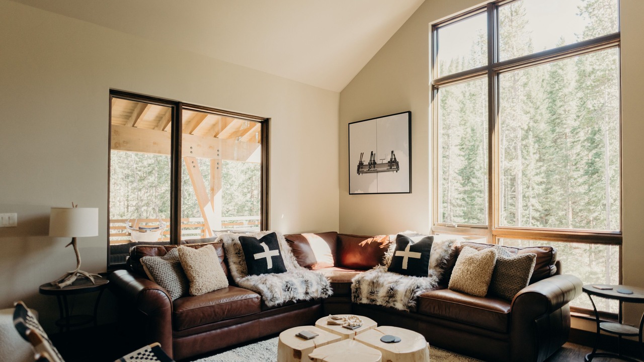 Photo of Livingroom in Warrior's Mark