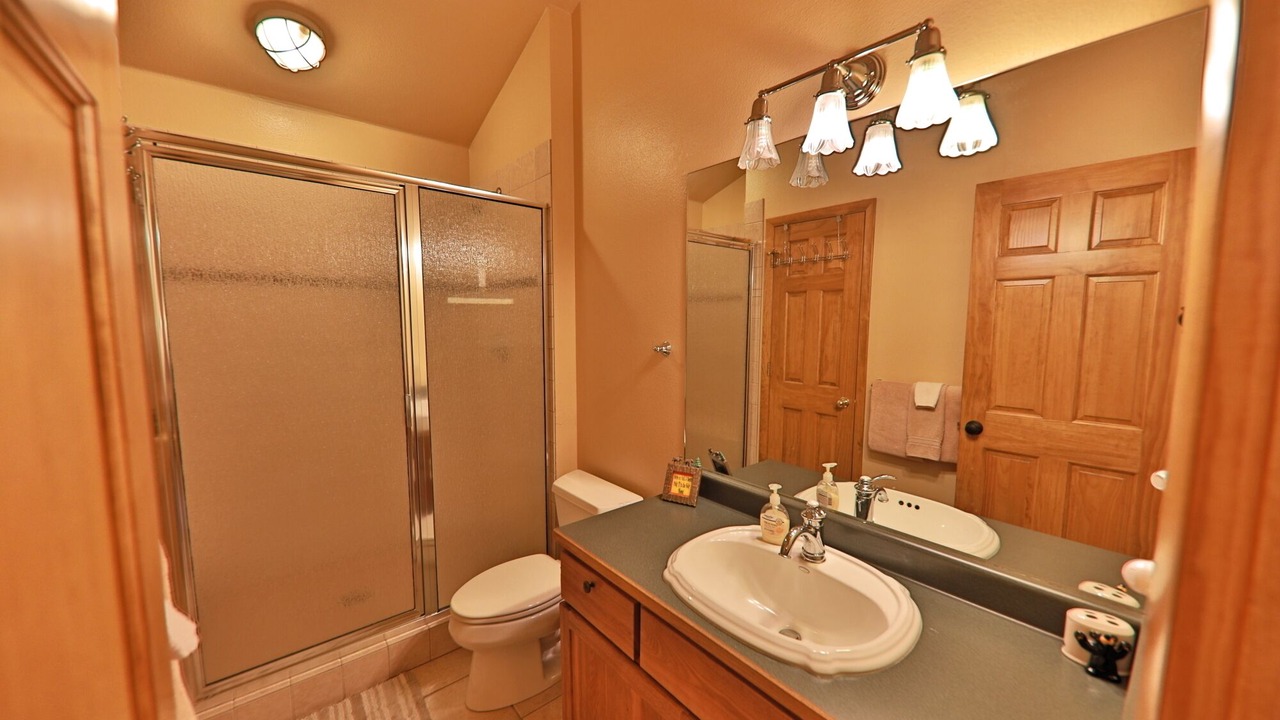 Photo of Bathroom in Grand Country Estates