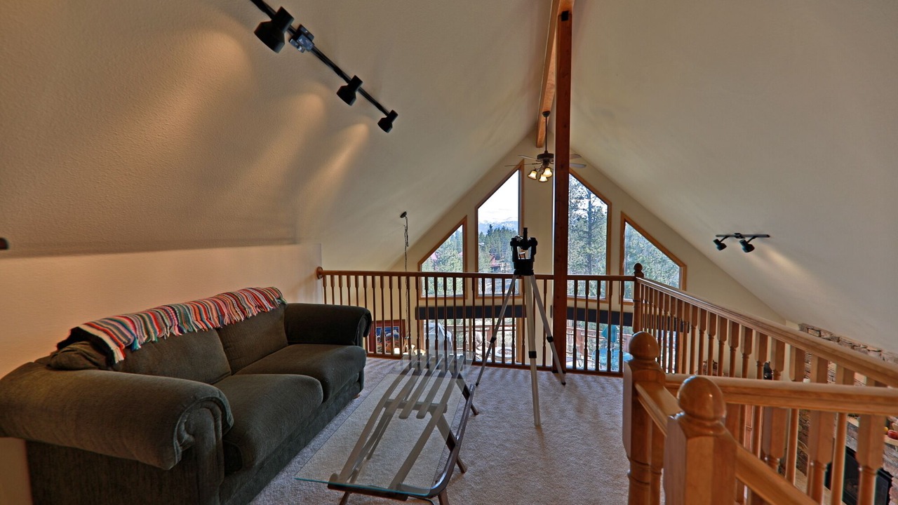 Photo of Livingroom in Grand Country Estates