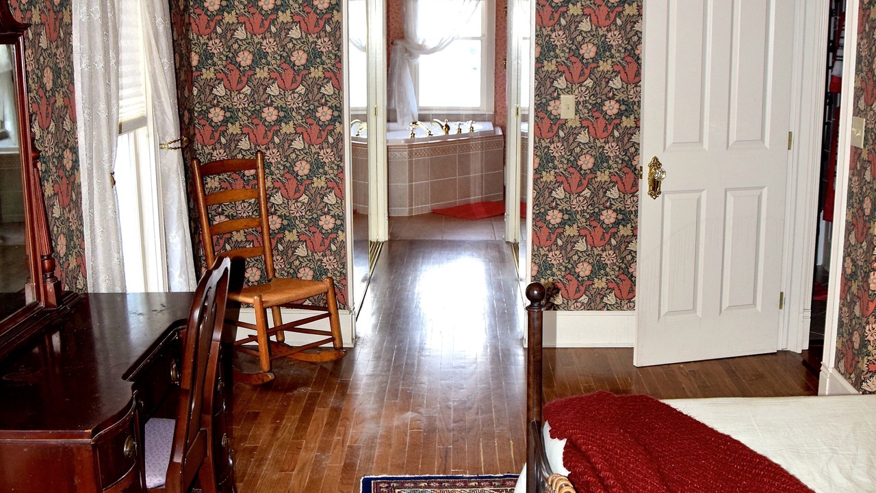 Photo of Bedroom in Historic District