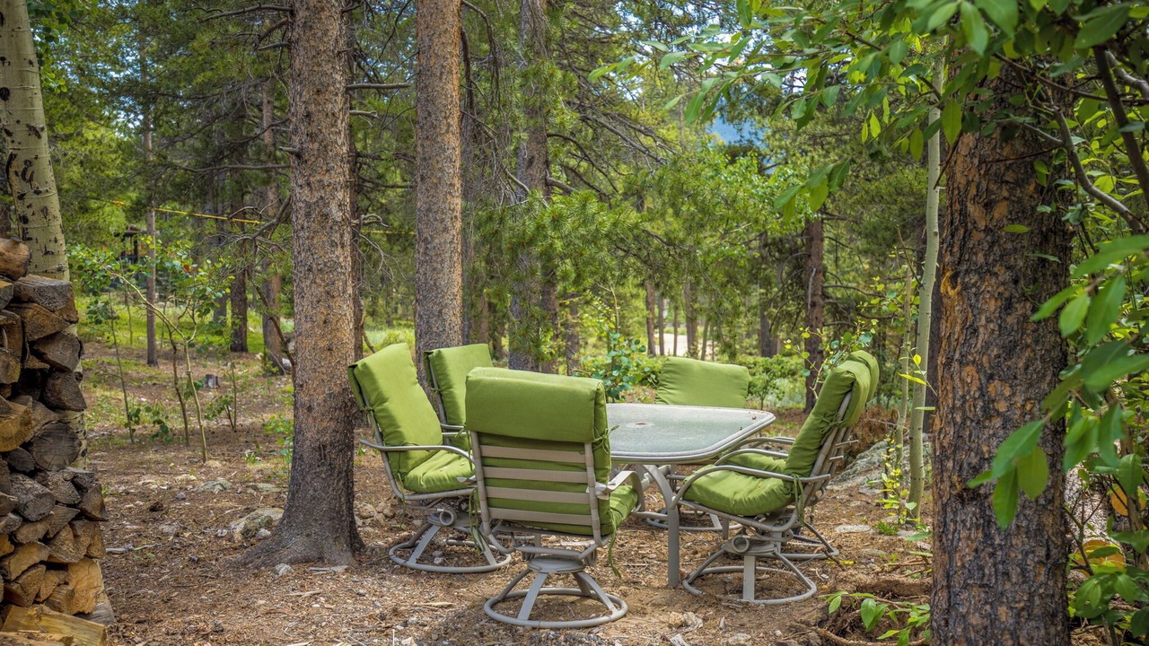 Photo of Outdoor in Black Hawk