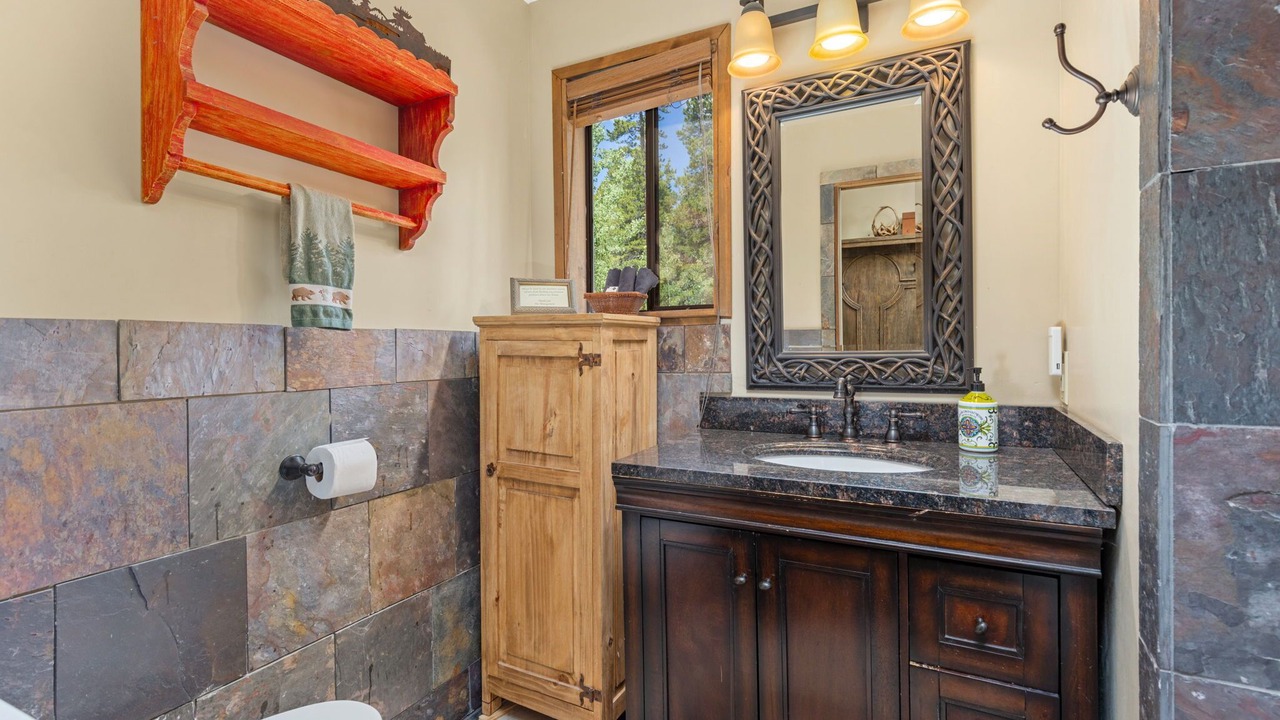 Photo of Bathroom in Black Hawk