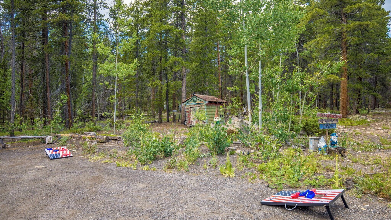 Photo of Outdoor in Black Hawk