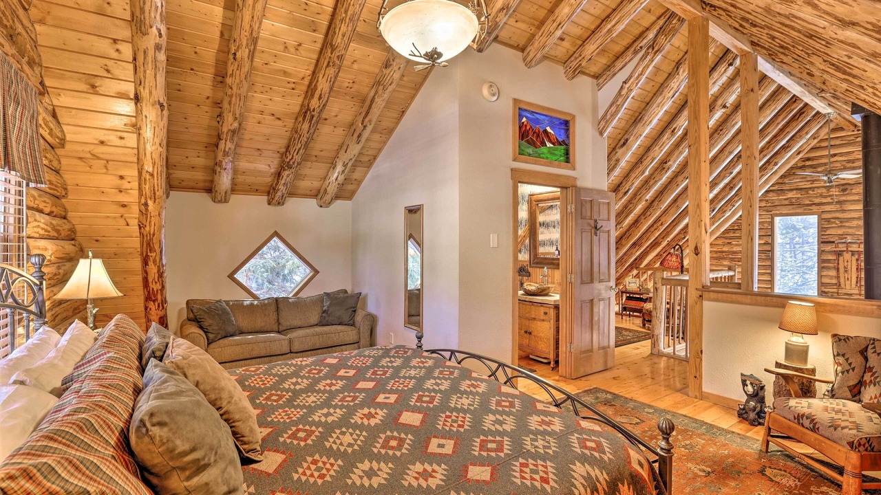 Photo of Bedroom in Blue River