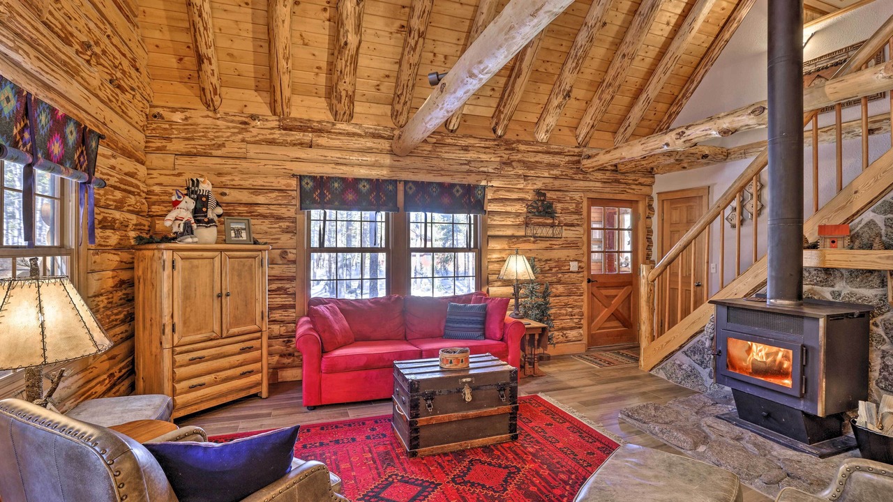 Photo of Livingroom in Blue River