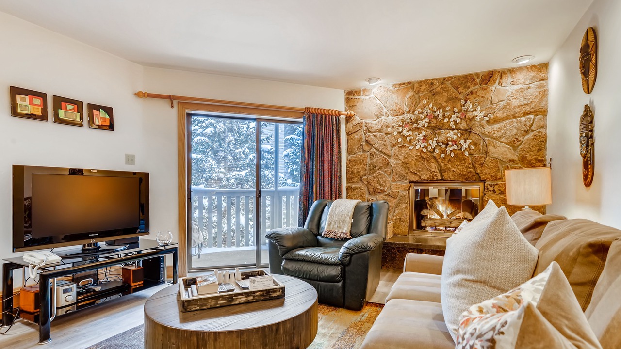 Photo of Livingroom in Vail