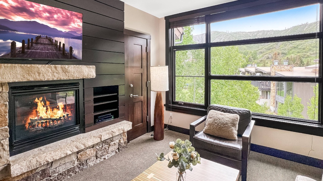 Photo of Livingroom in Snowmass Village
