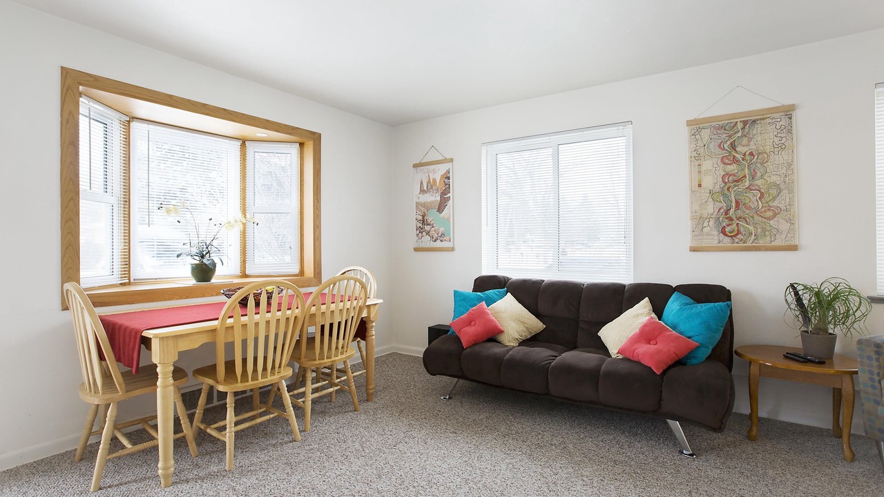 Photo of Livingroom in Morse Park