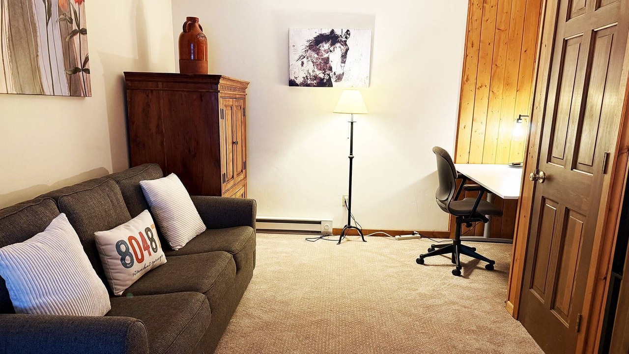 Photo of Livingroom in Steamboat Springs